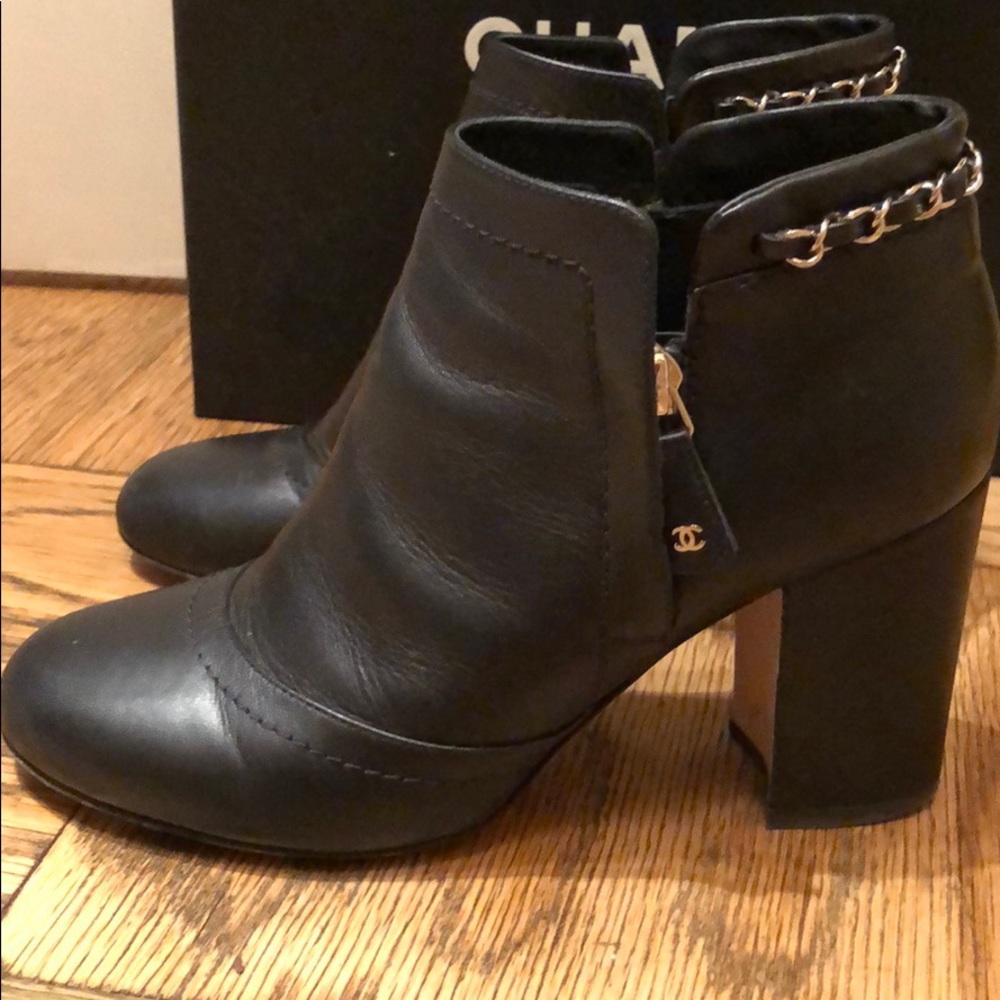 Chanel Black Bootie with Silver Chain Zipper Sz 37